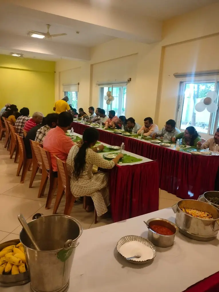 Vegetarian catering dishes prepared by Shree Gajanan Caterers